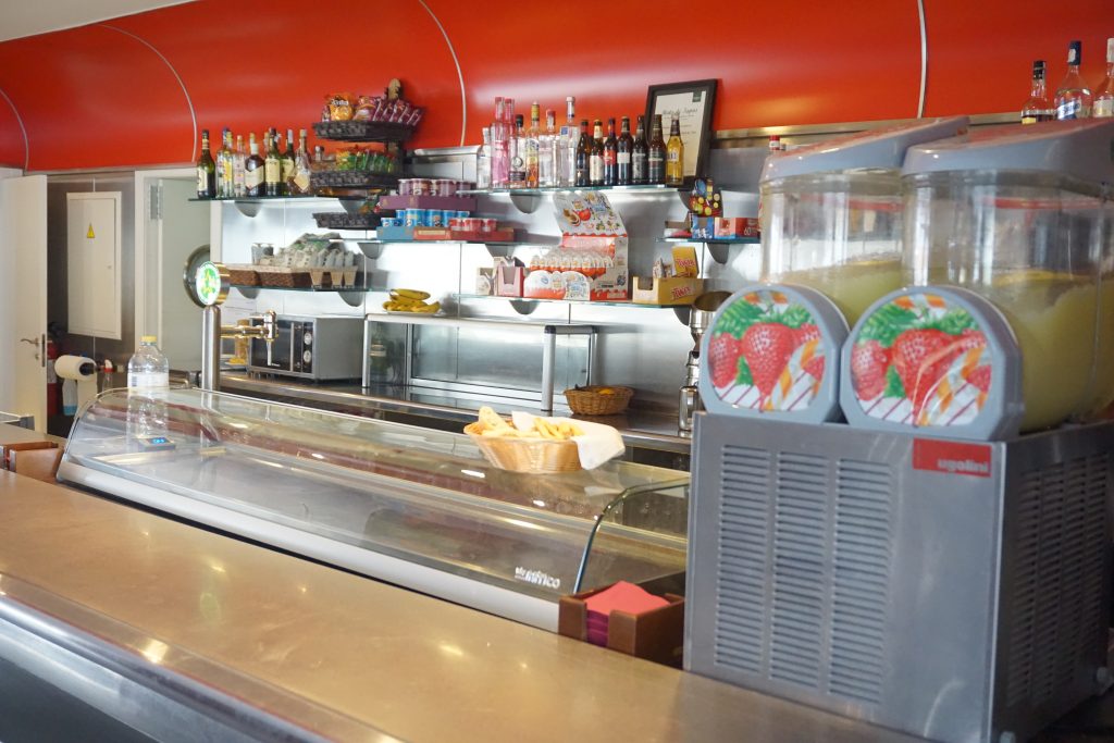 cafeteria-JPG