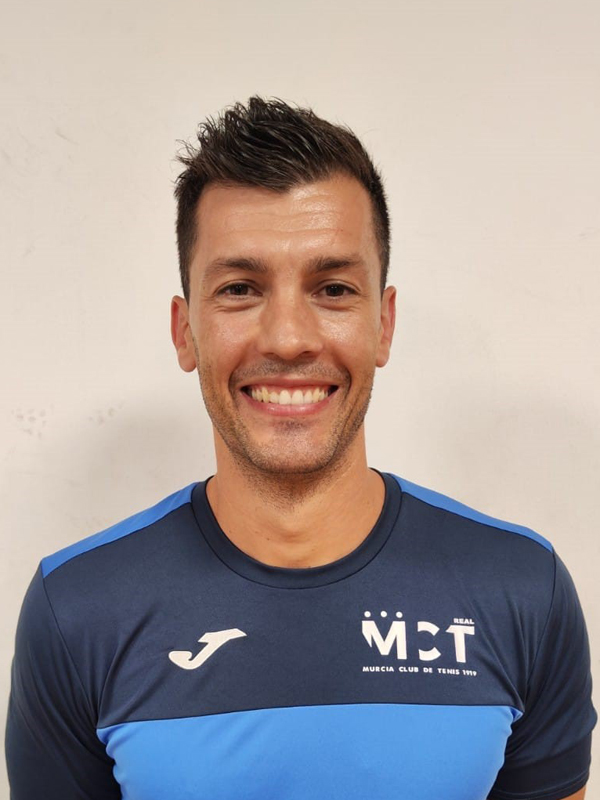 Adrián Ribes Marín