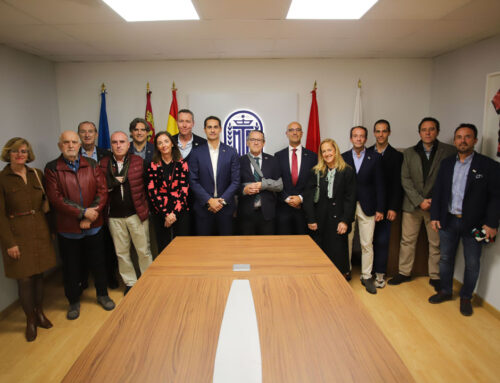 Toma posesión de la nueva Junta Directiva del Club