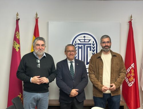 José Manuel Rodríguez Uribes, nombrado socio de honor del Real Murcia Club de Tenis 1919